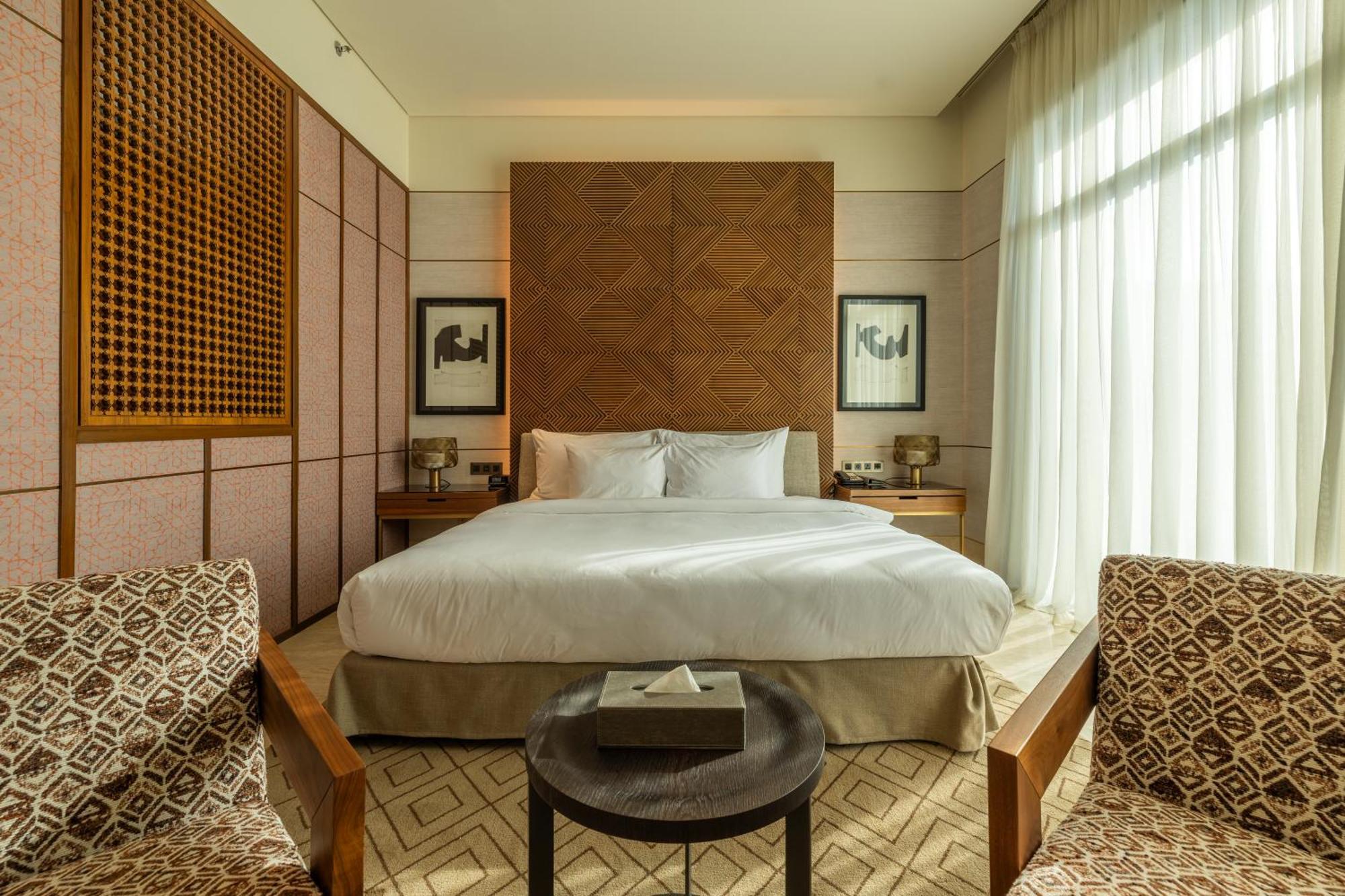 Shirvan Hotel City Yard Jidda Exteriör bild A bedroom at the hotel